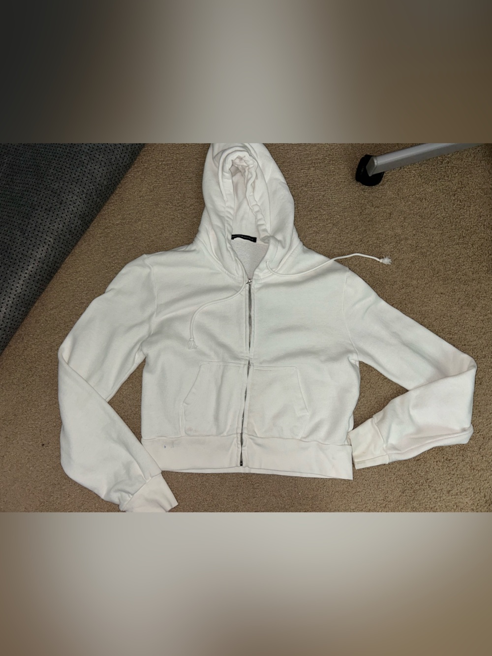 Brandy Melville White Cropped Hooded Zip Sweatshirt
